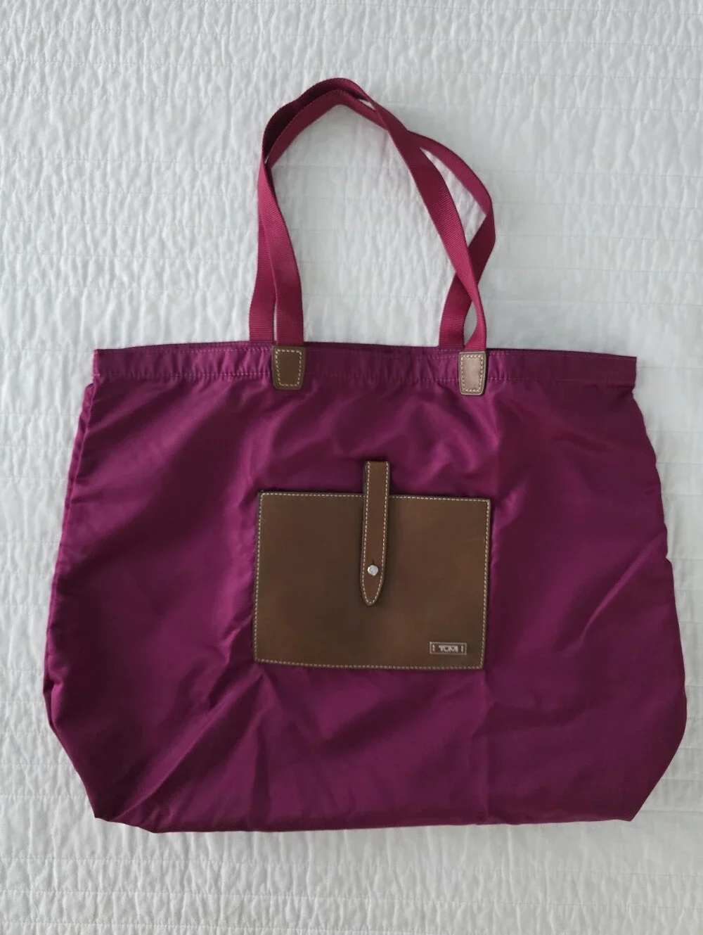 Tumi Roll Up BagWomen's Magenta Nylon Tote with Brown Leather Pocket